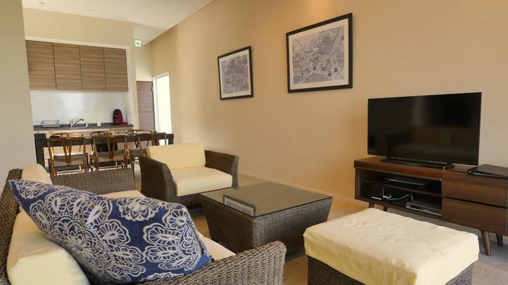 Feliz Villa Suite Miyakojima Ueno Extérieur photo