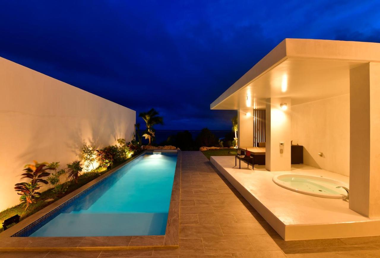 Feliz Villa Suite Miyakojima Ueno Extérieur photo
